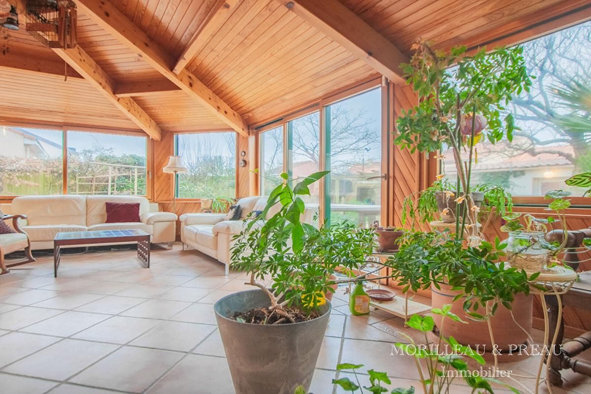 REZE Maison REZÉ -7 pièces (162 m²) avec dépendance 4