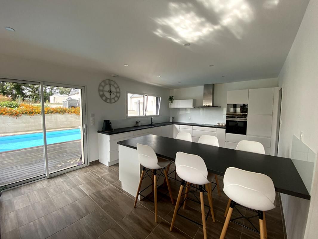QUEVEN Maison 7 pièces avec piscine 3