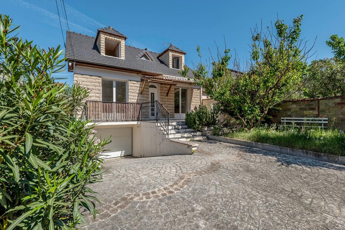 Maison Bezons 5 pièce(s) 136 m2