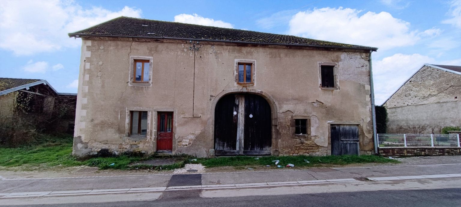BAUDONCOURT Corps de ferme 200m2 4 pièces et annexe 70300 Baudoncourt 2