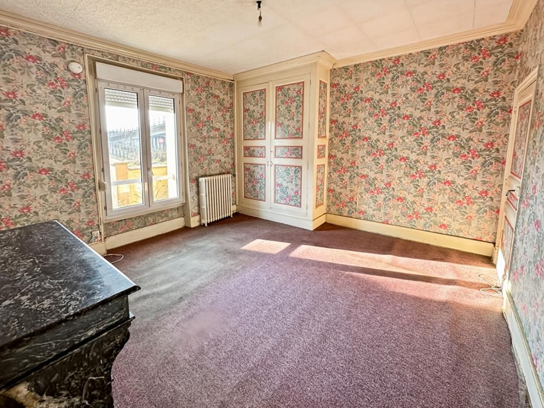 CHARLEVILLE-MEZIERES EXCLUSIVITÉ Maison mitoyenne 113 m² avec jardin 3