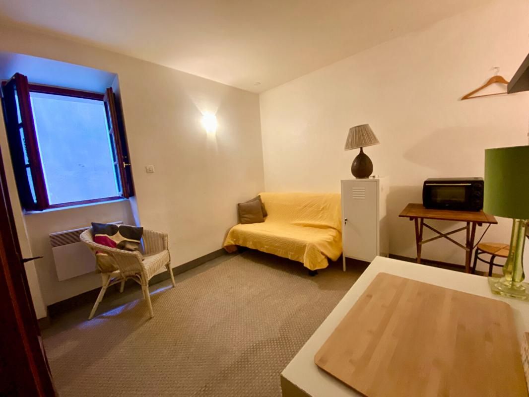 NANTES Studio 1 pièce(s) 14m2 2