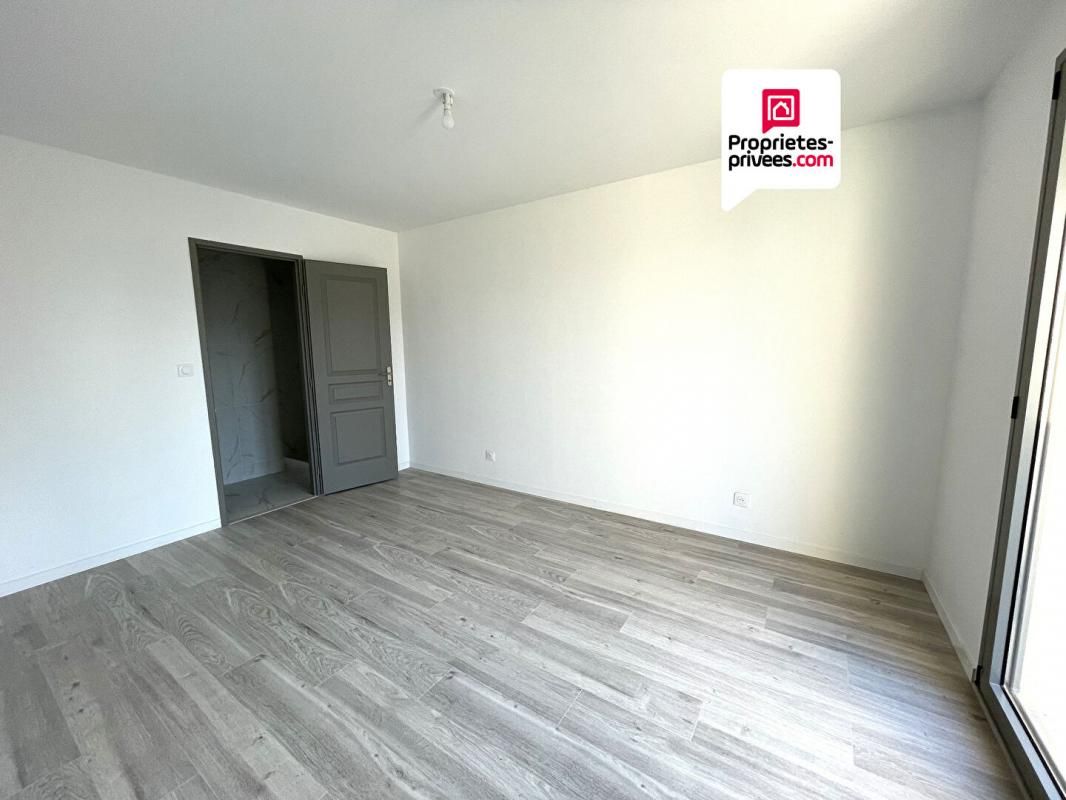 BREVAL Maison 7 pièce(s) 5 chambres jardin 400m2 373500 HAI 4