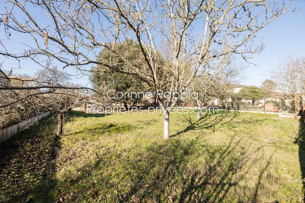 FENOUILLET Terrain de 560M² 4