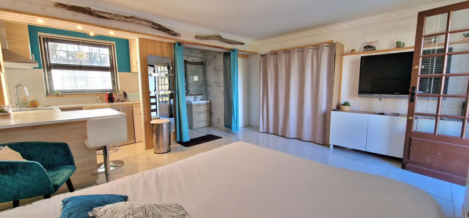 ARCACHON CHARMANT STUDIO ABATILLES  28 m2 4