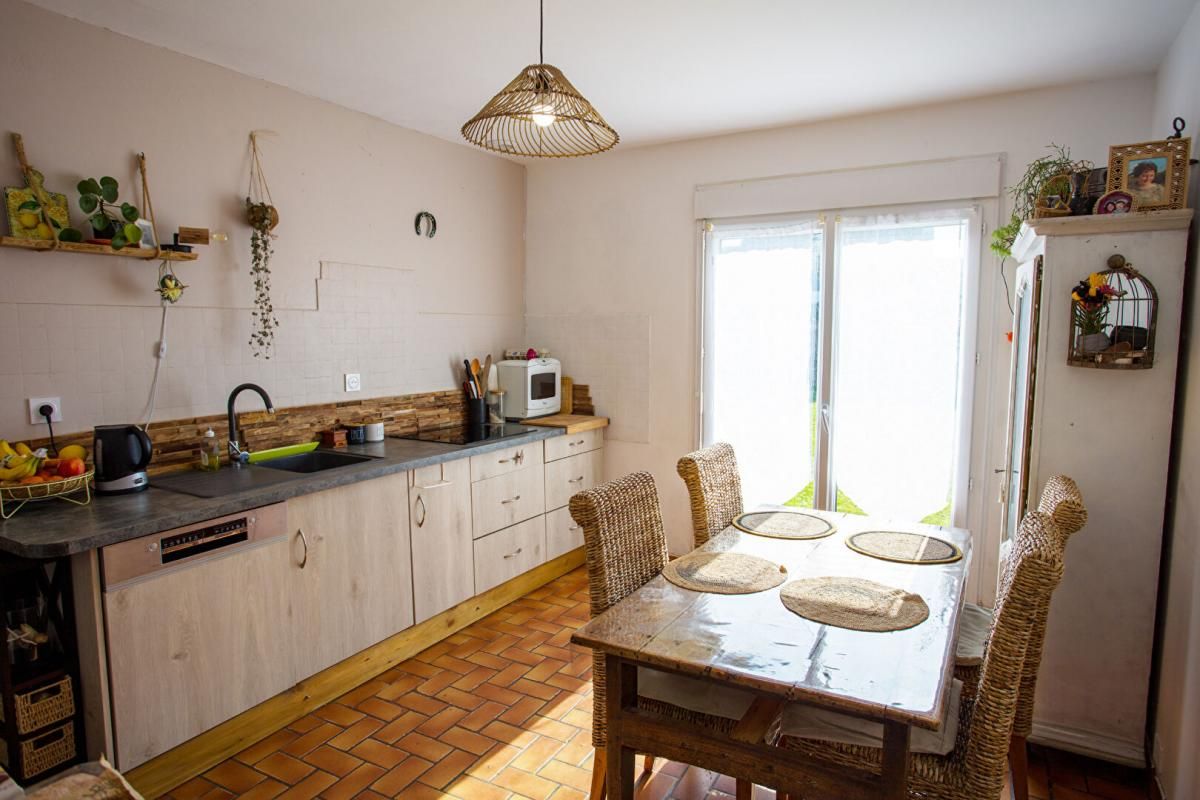 PLEUBIAN EXCLUSIVITÉ - Maison à 500 m du bourg et 1,5 km de la mer 4