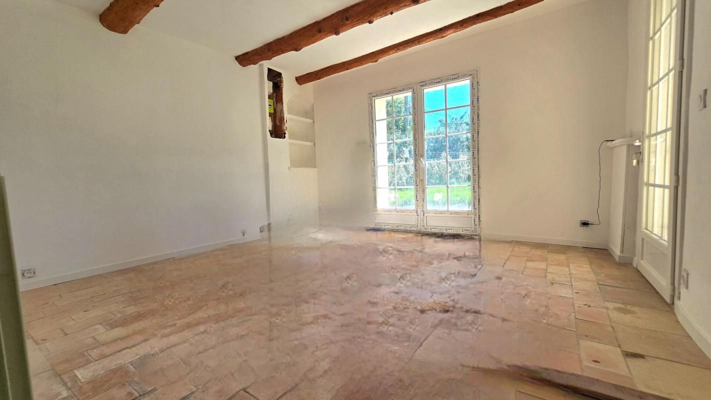 AIX-EN-PROVENCE Maison 7 pièce(s) 140 m2 3
