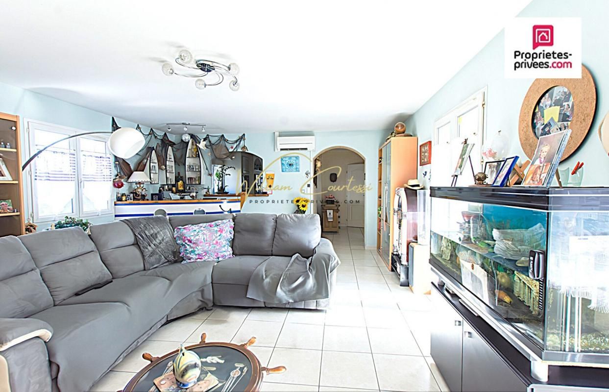ALAIRAC Maison 7 pièce(s) 130 m2 Piscine Garage et dépendance 3
