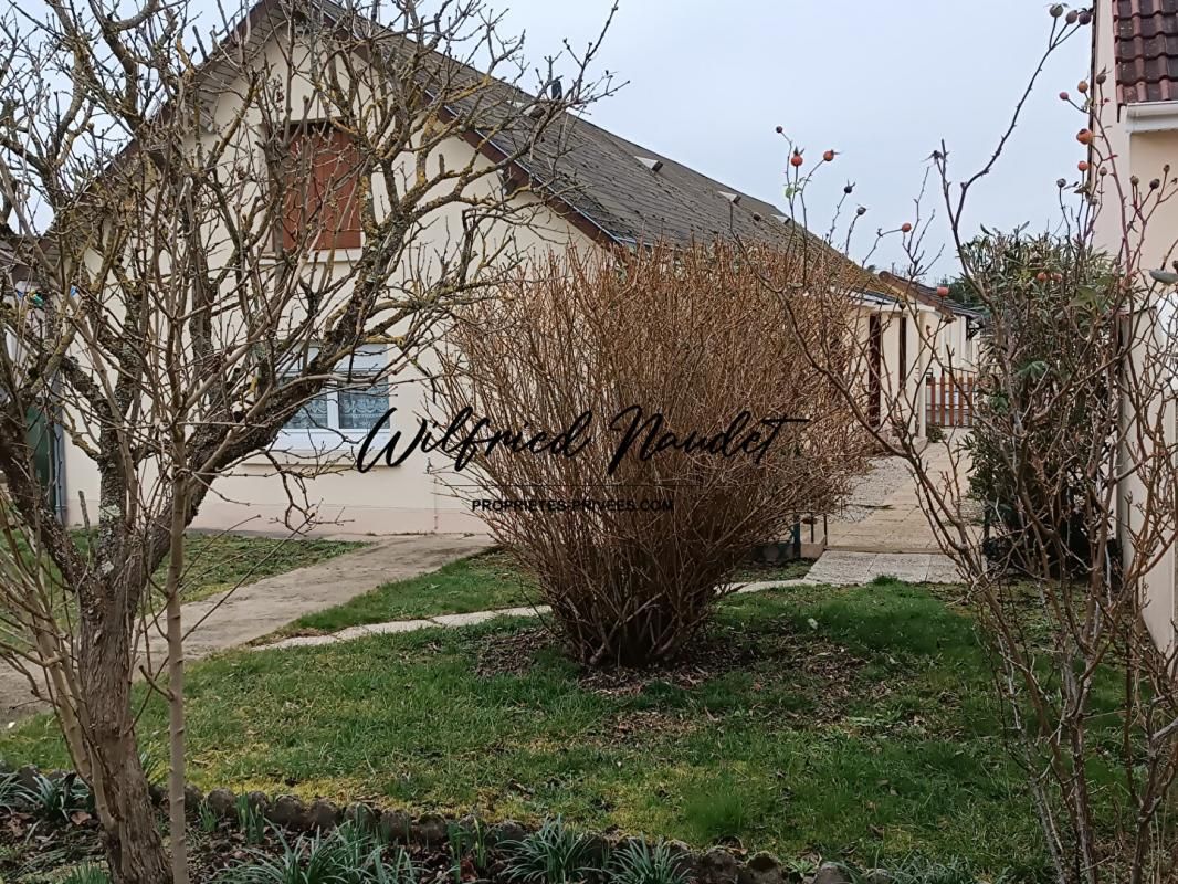 LE MANS LE MANS Quartier des Sources 4