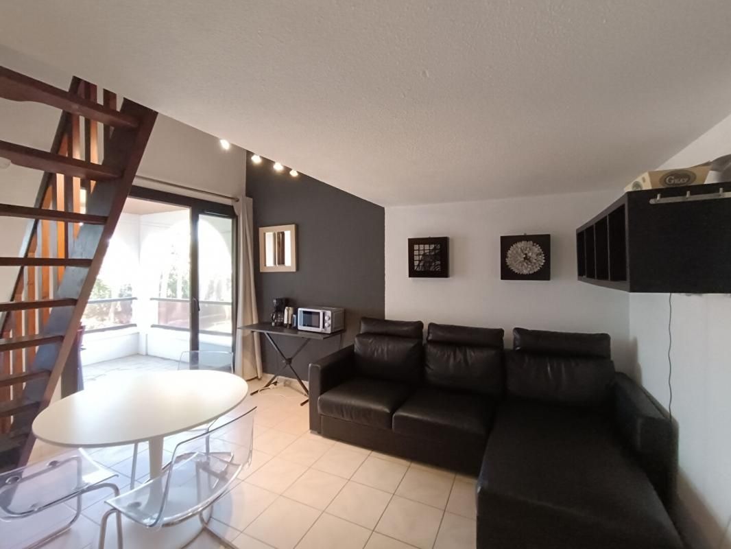SAINT-GEORGES-DE-DIDONNE Appartement Saint Georges De Didonne 3 pièce(s) 35 m2 4