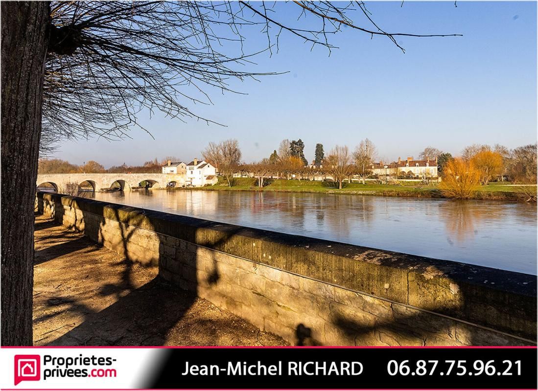 SAINT-AIGNAN Immeuble Saint Aignan 195 m2 3