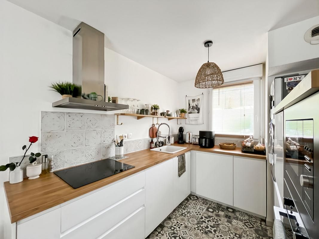 SAINT-ANDRE-DE-CUBZAC Appartement Saint Andre De Cubzac 3 pièce(s) 62 m2 3
