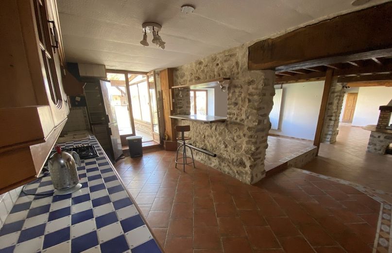 VER-SUR-LAUNETTE Maison familiale 4