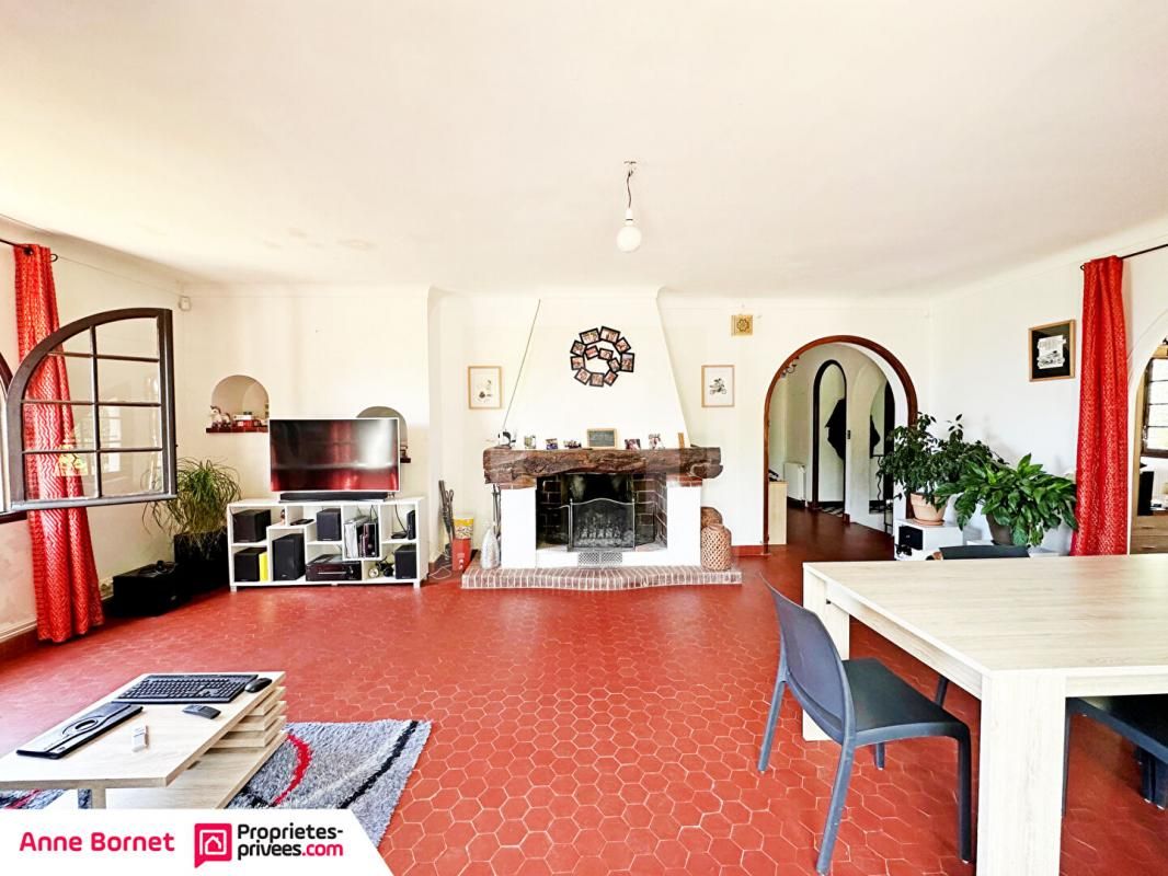 SPERACEDES Villa provençale 6 pièces 170 m2 terrain 1630 m2 3