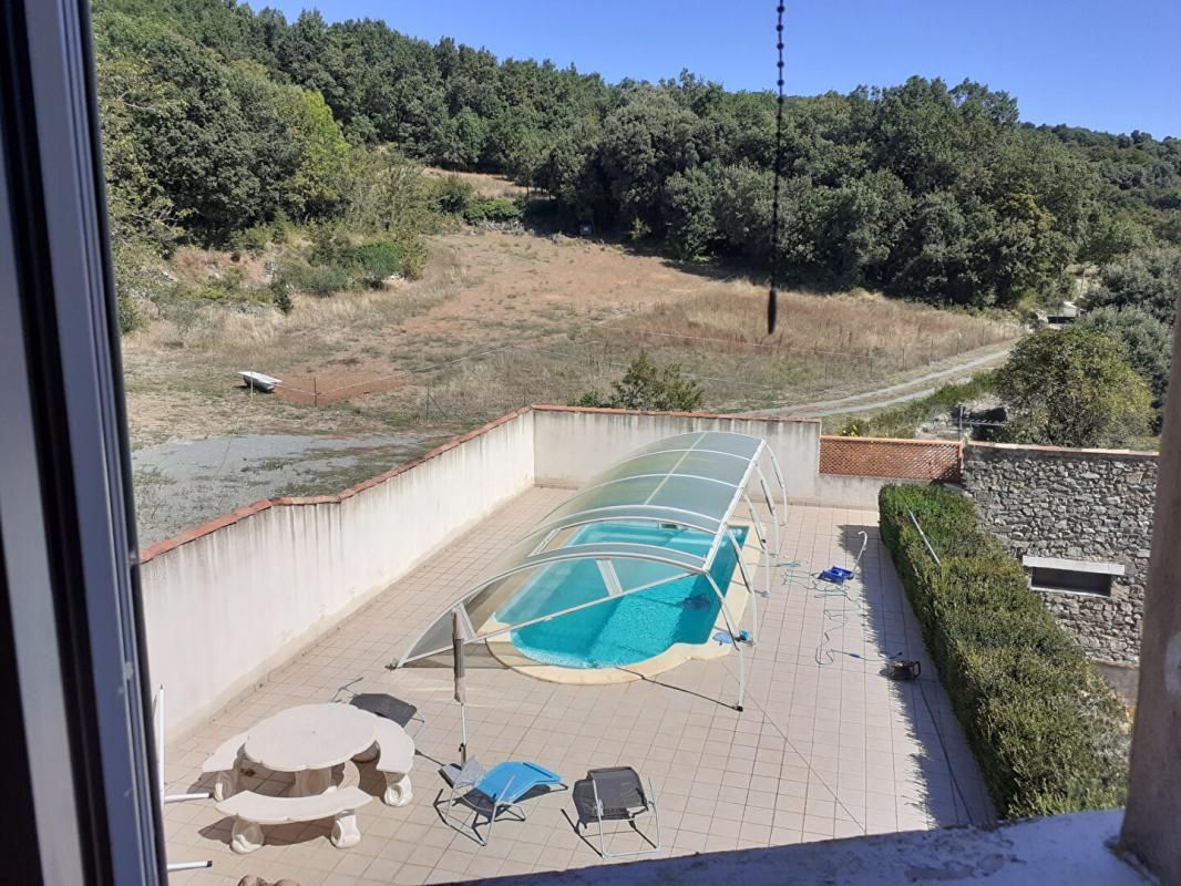 SAINT-CHINIAN Ensemble de 2 maisons Proche Saint Chinian 34360 2