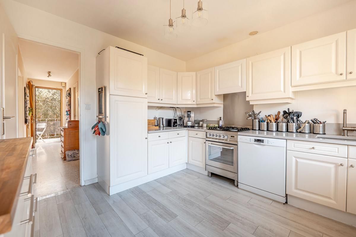SAVIGNY-SUR-ORGE Maison familiale 7 pièces 198 m² Savigny sur Orge 4