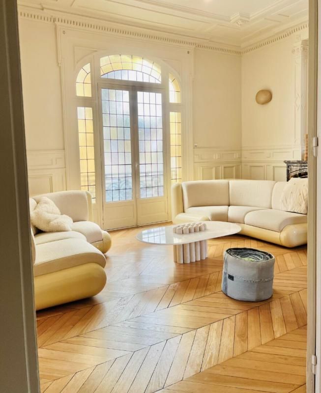 REIMS Demeure de prestige 9 pièce(s) 302 m2 3