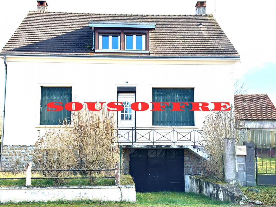 Maison indépendante de bourg à VICQ SUR NAHON