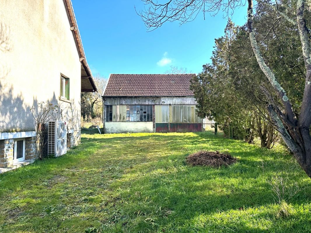 VICQ-SUR-NAHON Maison  indépendante de bourg à  VICQ SUR NAHON 3