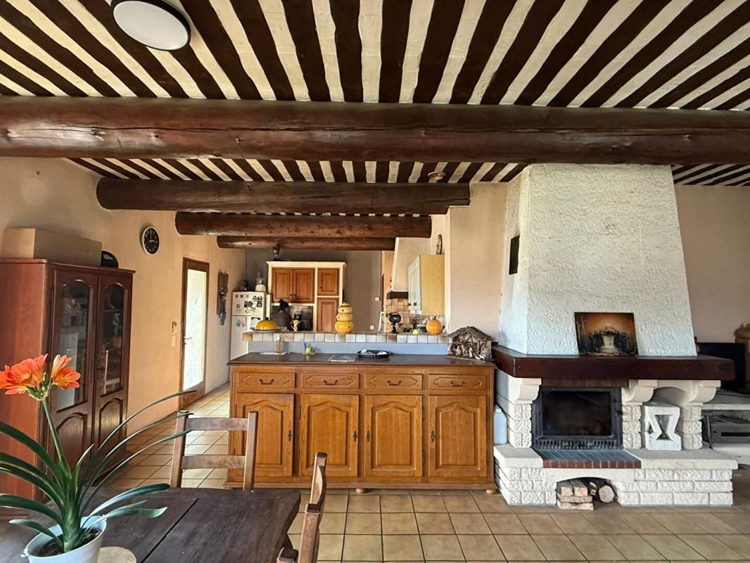 MAUBEC Maison Maubec 4 pièce(s) 87 m2 390 000 3