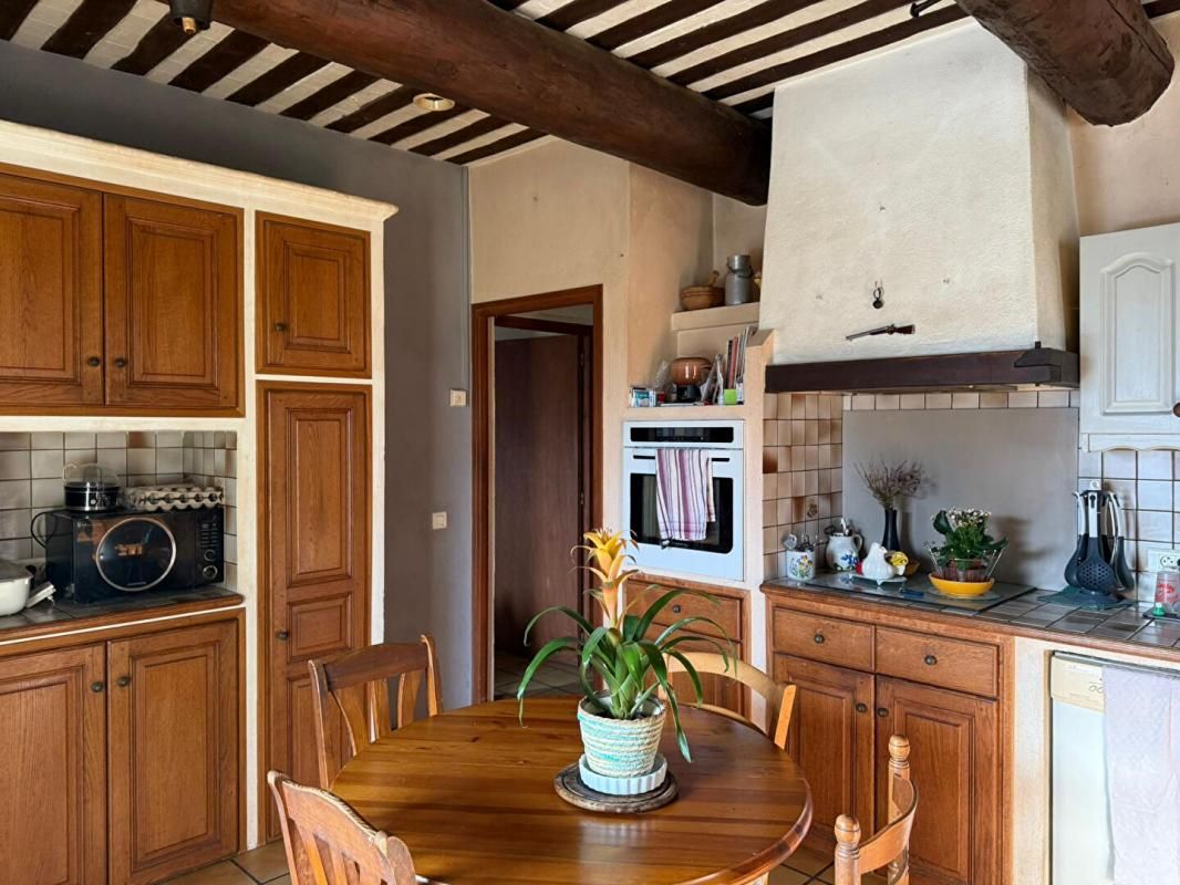 MAUBEC Maison Maubec 4 pièce(s) 87 m2 390 000 4