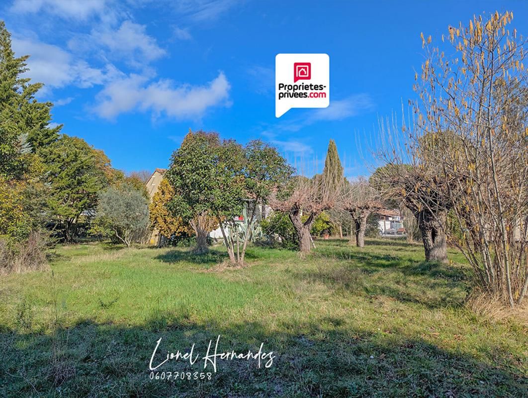 À vendre - Maison de plain-pied avec grand terrain arboré