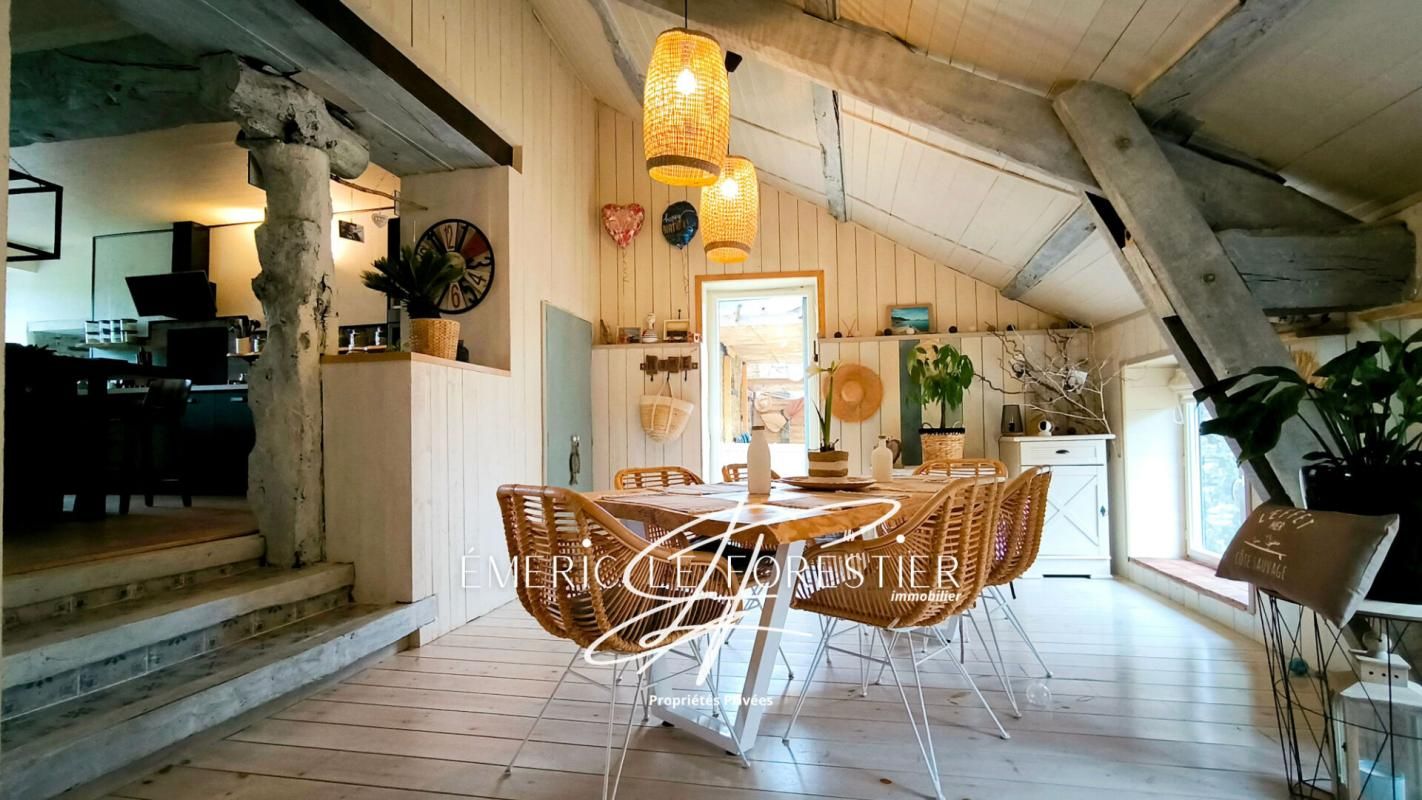 ERCE-EN-LAMEE Maison Ercé-En-Lamée 6 pièce(s) 207 m2 3