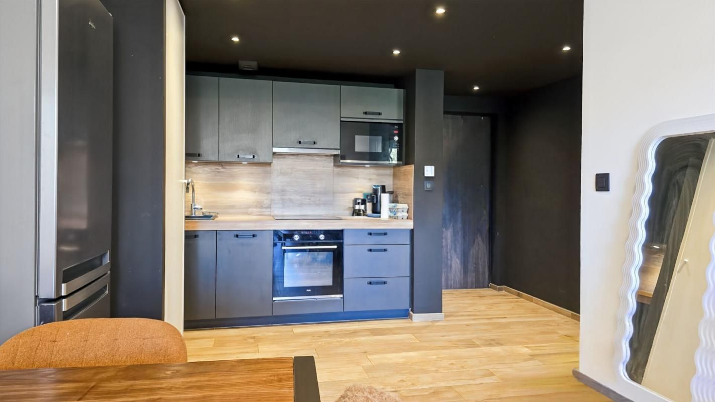 PROPRIANO Appartement T2 en résidence avec belle terrasse et petite vue mer + PARKING EN SOUS SOL 2
