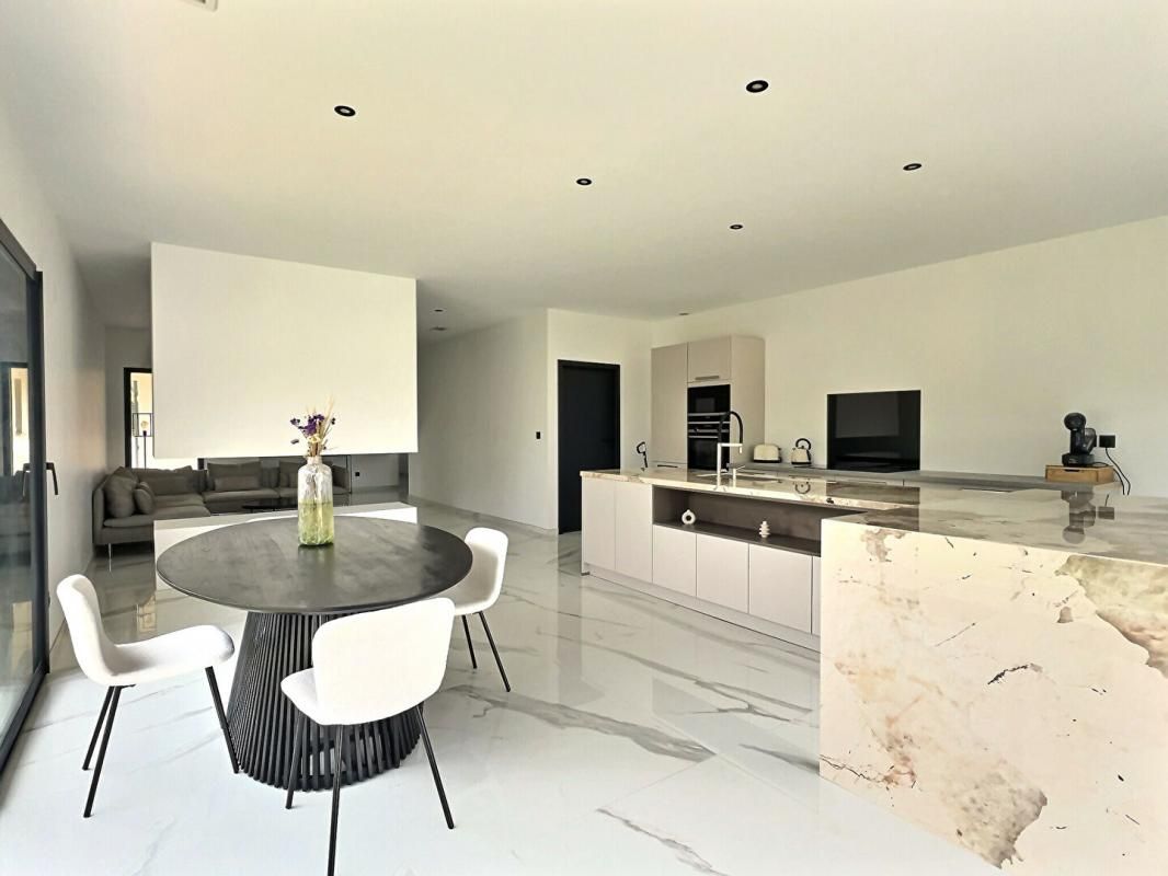MACON Maison 4 pièce(s) 135 m2 4