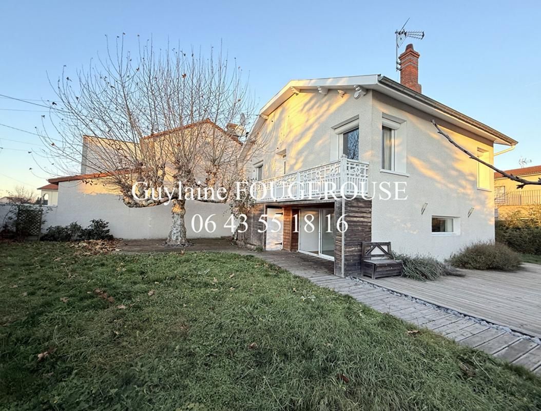 BONSON Maison rénovée 5 pièce(s) 128 m2 3