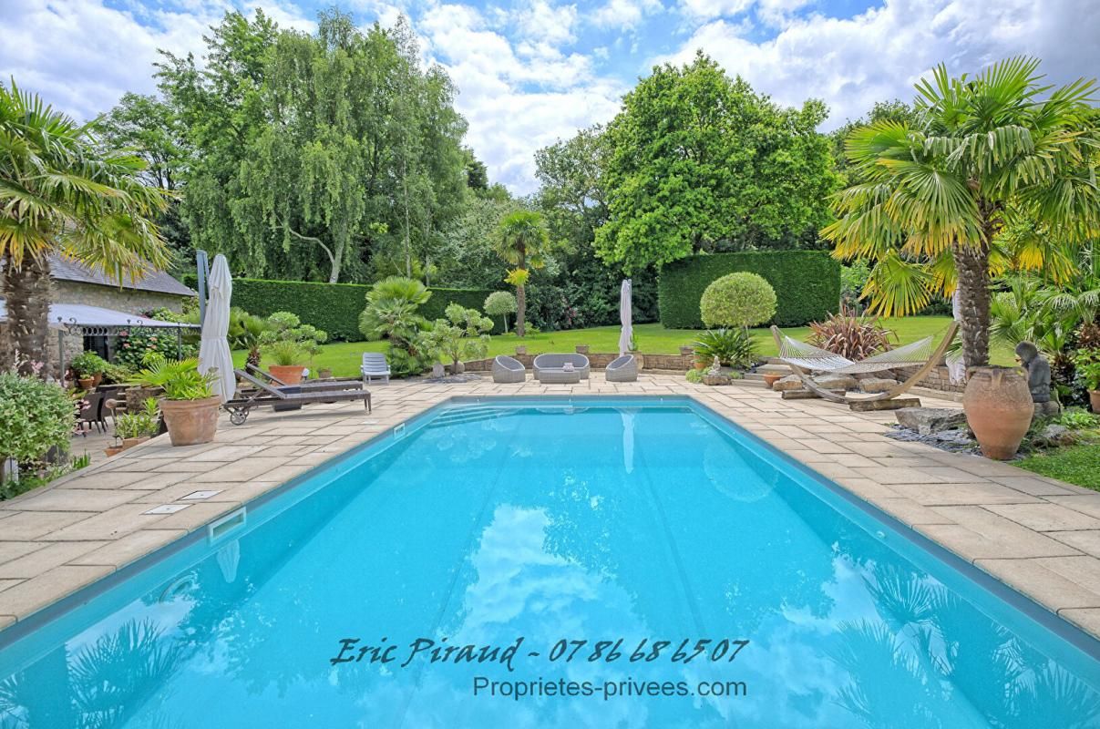 Saint-André des Eaux - Magnifique longère en pierre