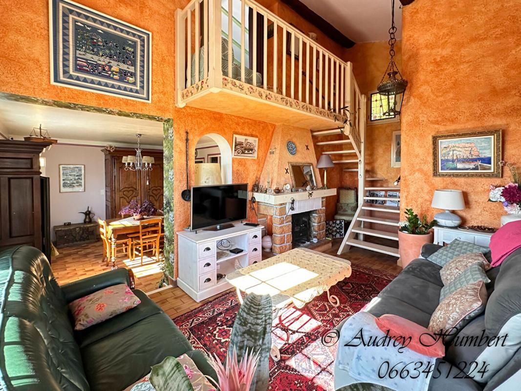 VOLX EXCLUSIVITE, A VOLX, BELLE VILLA de 2 appartements, 132 m² sur 1300 m² en pleine nature avec Vue panoramique 4