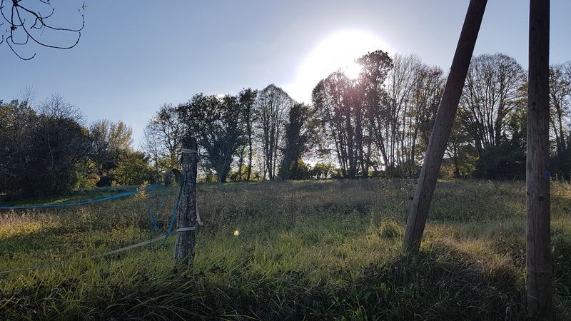 Terrain constructible Siorac En Périgord de 2172 m2