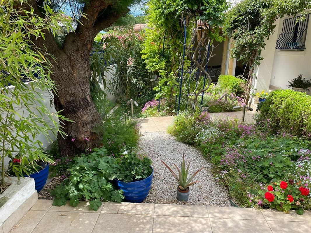 PEROLS Villa Perols 5 pièce(s) 140 m2 3