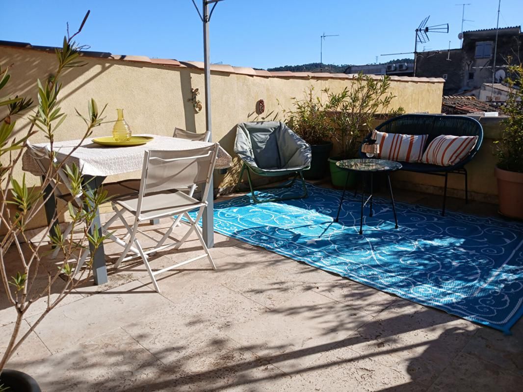 LE VAL Maison de village 113,70m² avec terrasse tropézienne sans vis a vis - LE VAL 2