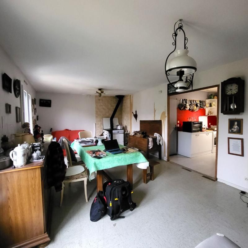 MESNIL-SUR-L'ESTREE Vente à terme occupé, maison 85 m², Mesnil sur l'Estrée (27650), 3 chambres, véranda, garage/atelier, chalet en bois, terrain de 920 m². Bouquet 74 250 mensualités de 254 sur 84 mois 4