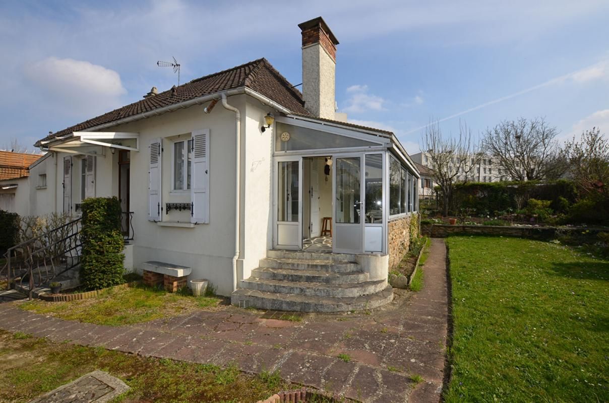 BRETIGNY-SUR-ORGE Maison avec Appart T2 & Grand Garage - Brétigny Sur Orge 5 pièces 128 m² 3
