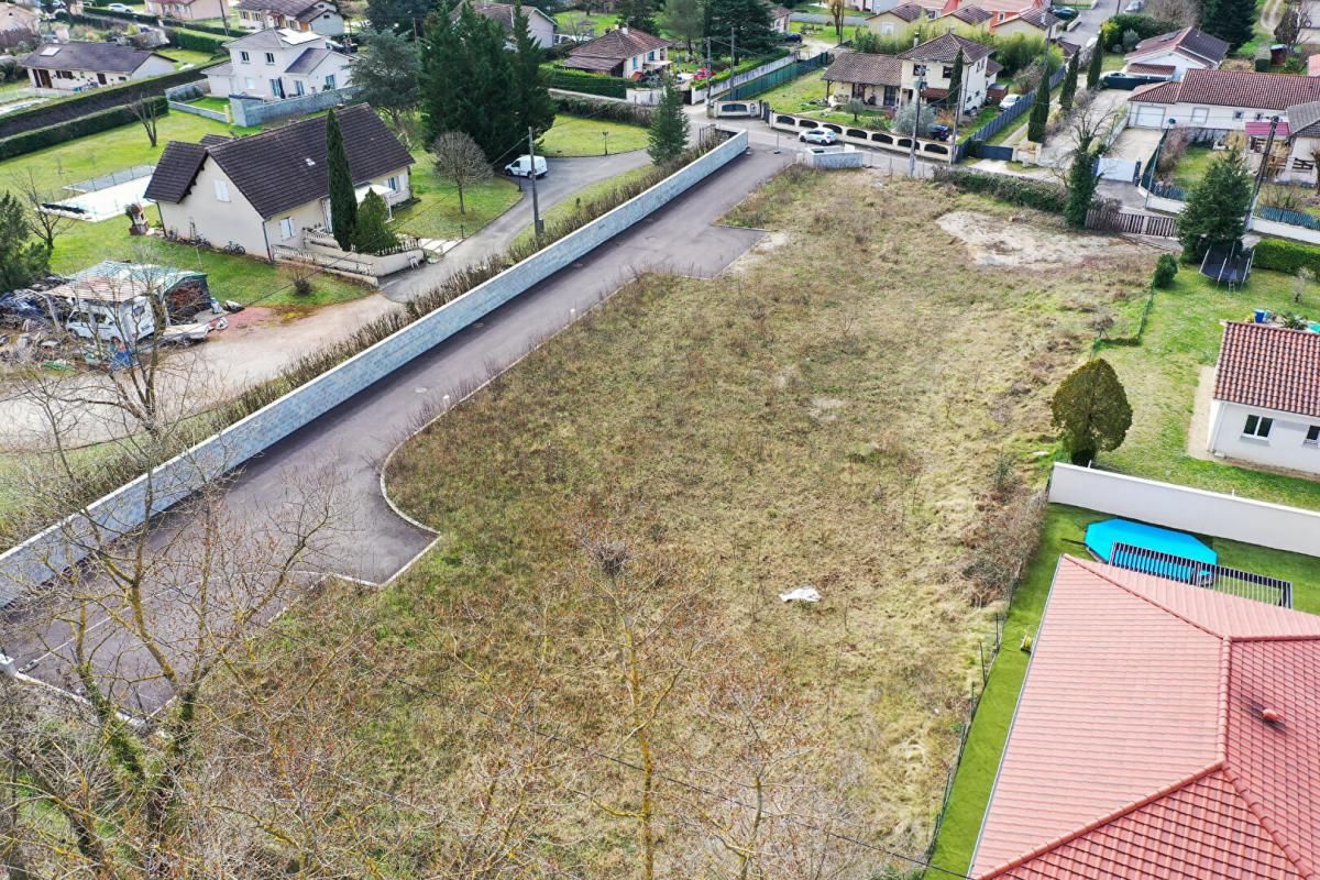 SAINT-ROMAIN-DE-JALIONAS Terrain constructible 4