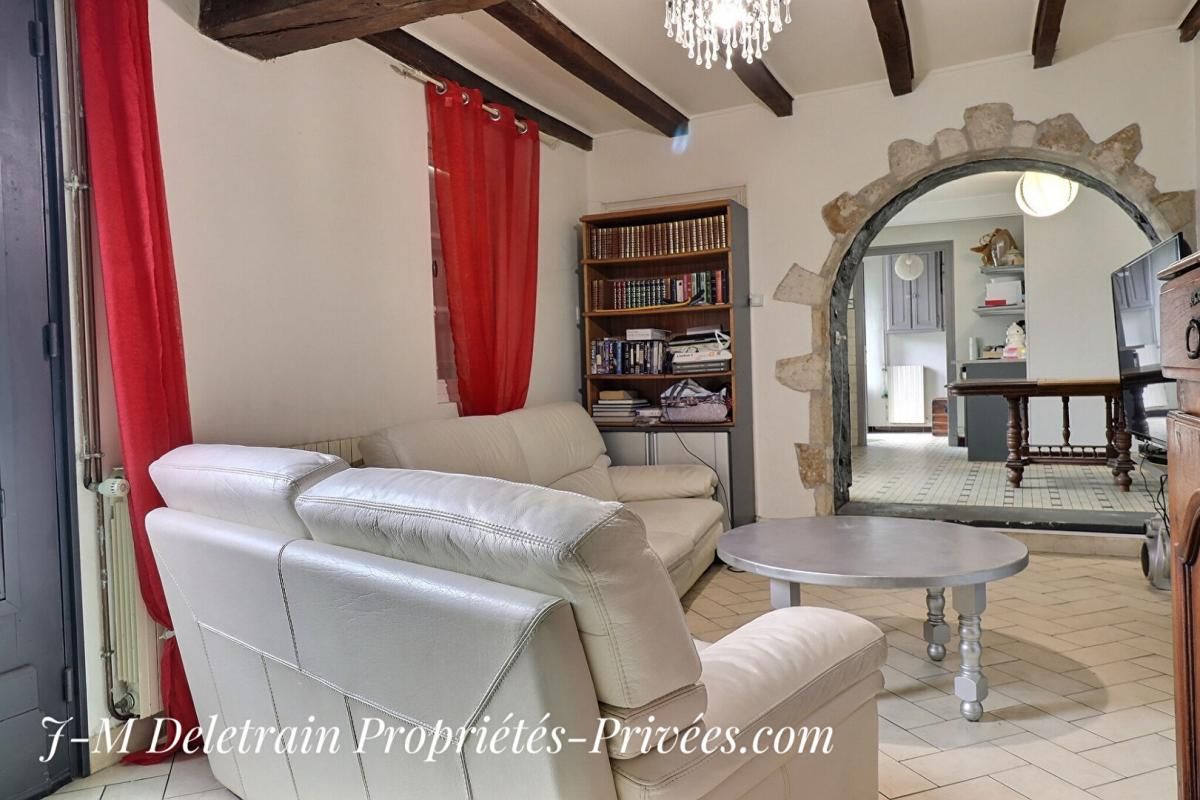 VELINES Maison dans le bourg 3