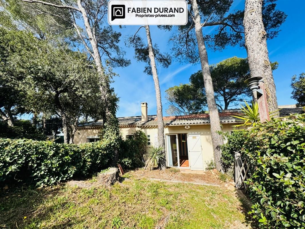 SAINT-RAPHAEL Villa Style Le Corbusier 165 m²  Saint-Raphaël (Boulouris) : 635 000 2