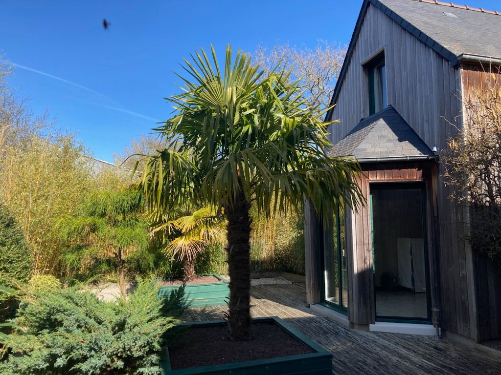 MAISON SAINT LUNAIRE 35800 3 pièce(s) 143 m2