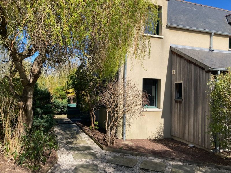 MAISON SAINT LUNAIRE 35800 3 pièce(s) 143 m2