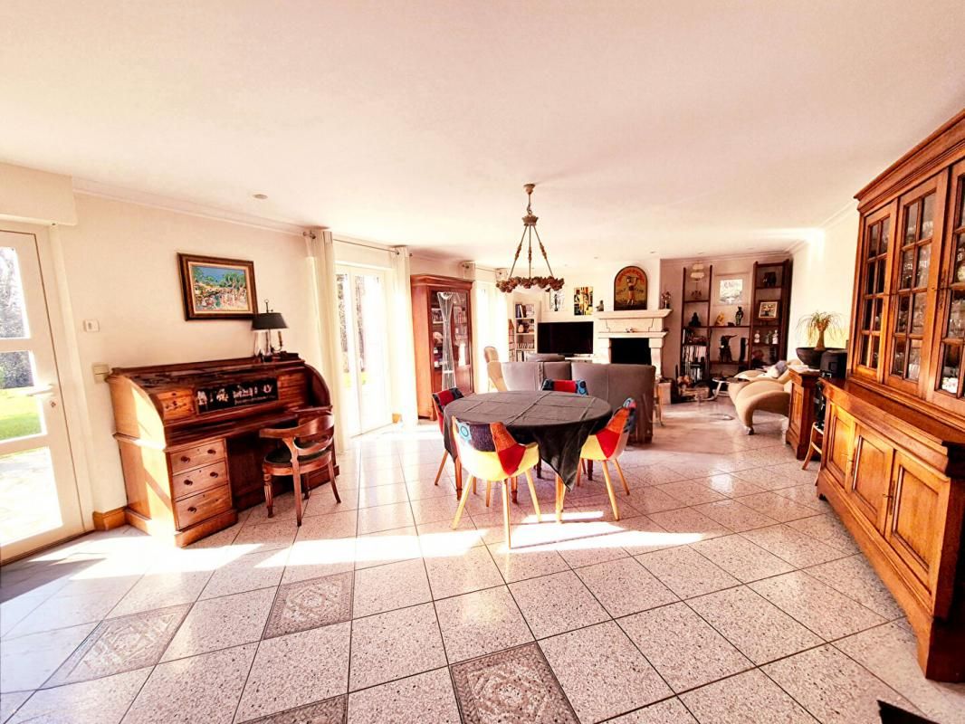 PLOUAY Magnifique propriété en pierre de 149 m2 à Cléguer (Bretagne Sud - Pays de Lorient) 4