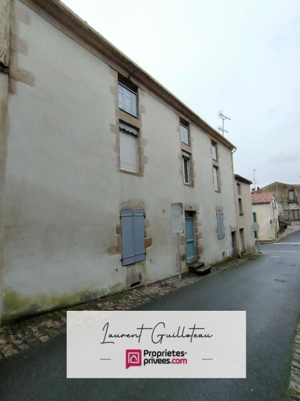 Immeuble de rapport Mortagne sur Sèvre 180 m2