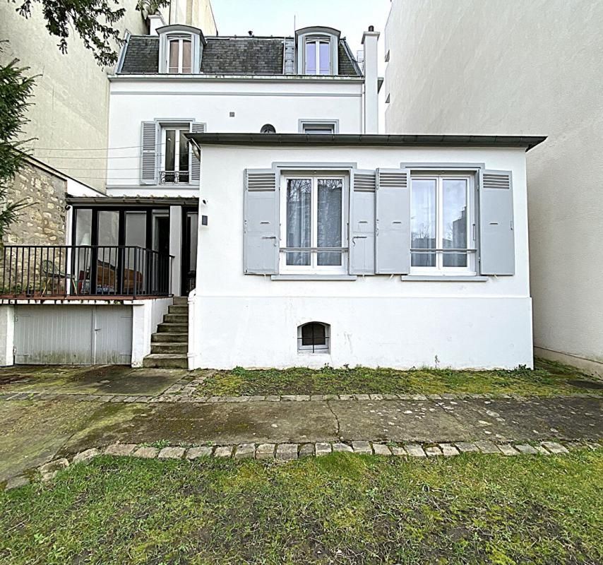 PUTEAUX Luxueuse maison 7 pièces à vendre à Puteaux 2
