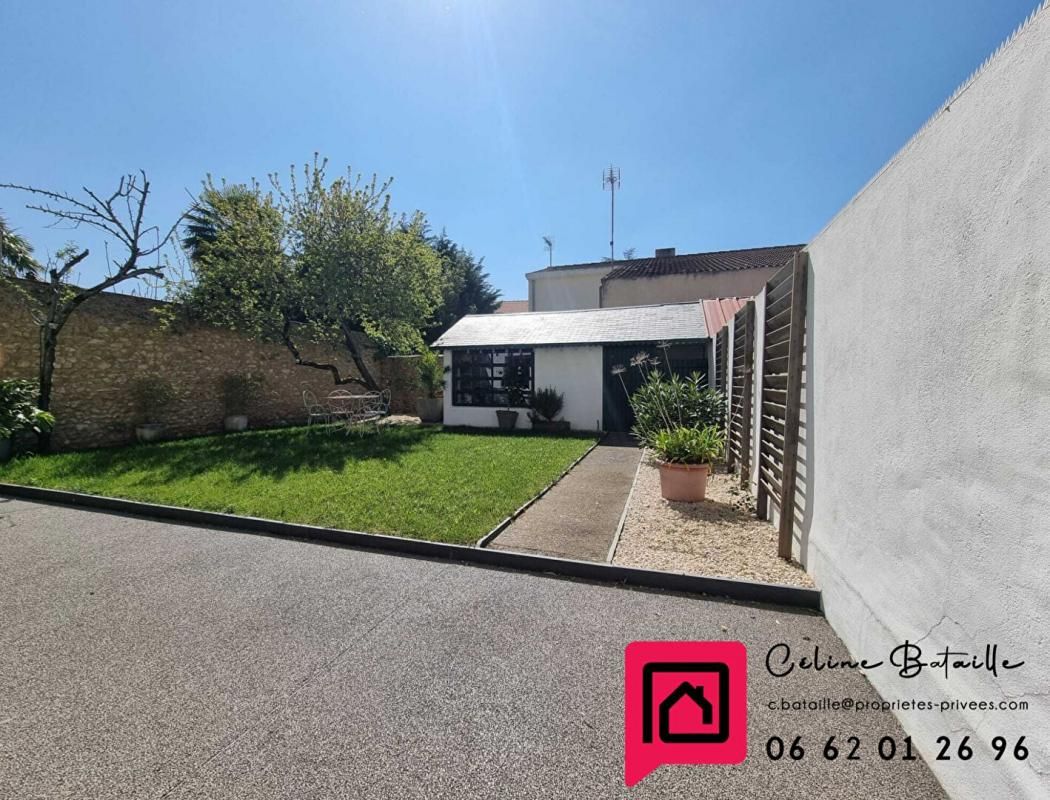 CHALLANS Maison Challans 5 pièces 130 m2 au sol + atelier + garage 25 m2 4