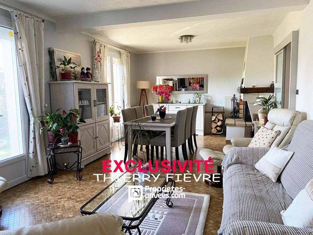 VARENNES-SUR-LOIRE 49730 Varennes sur Loire - Exclusivité - Maison 6 pièces  4 chambres sur terrain de 1500 m2 2