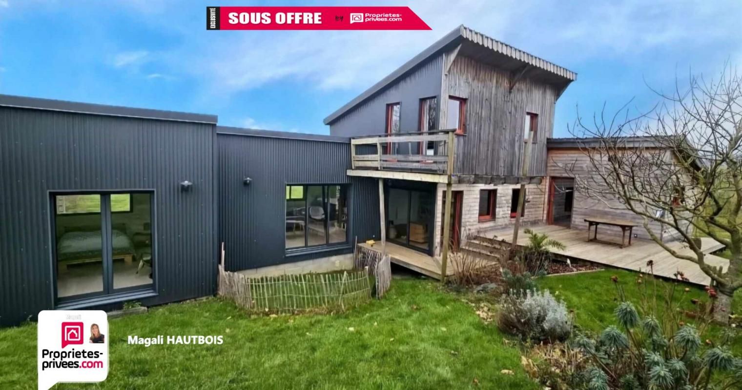 Maison Ducey Les Cheris 5 pièce(s) 145 m2