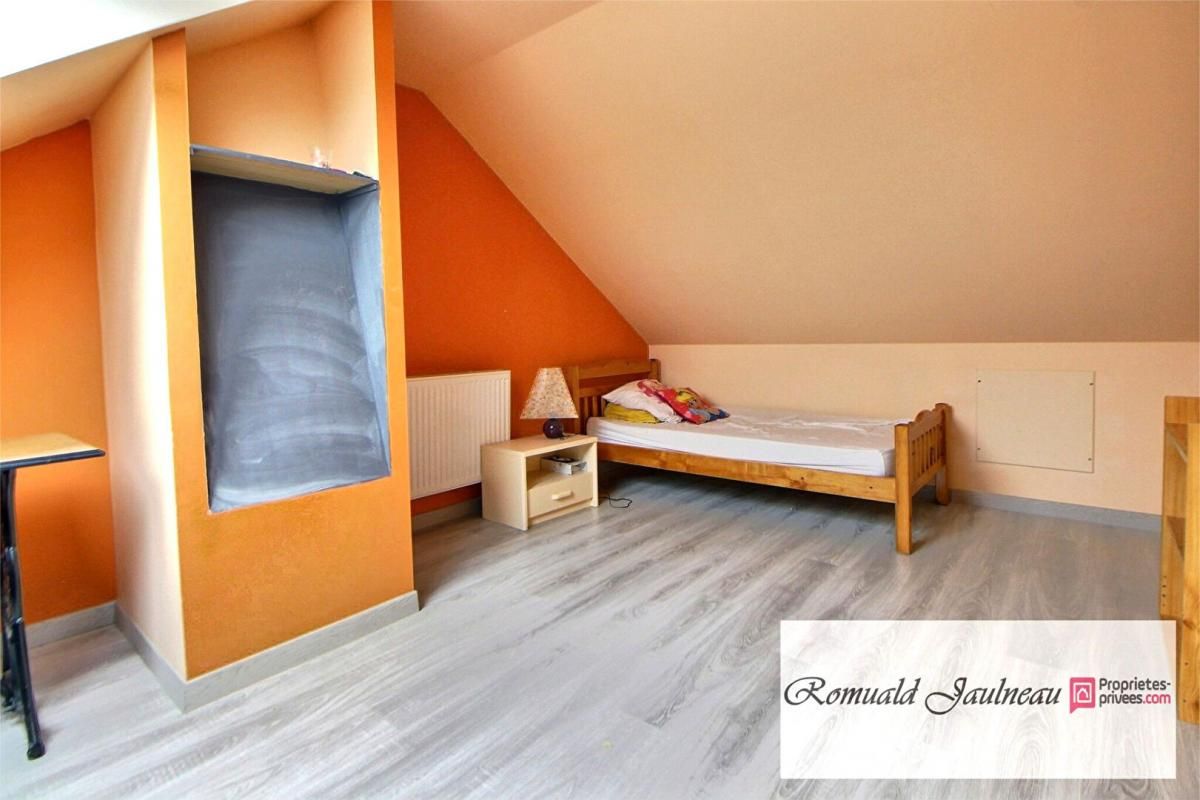 CHARTRES Maison à 25 min de CHARTRES SUD   94 m2    4 chambres 4