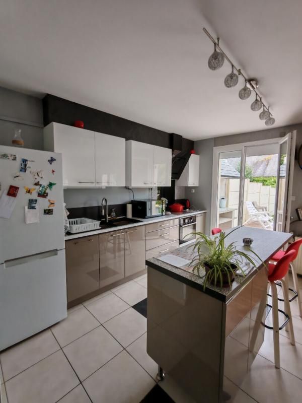 MINIAC-MORVAN MINIAC MORVAN 35540 - Maison 6 pièce(s) 110 m2 4